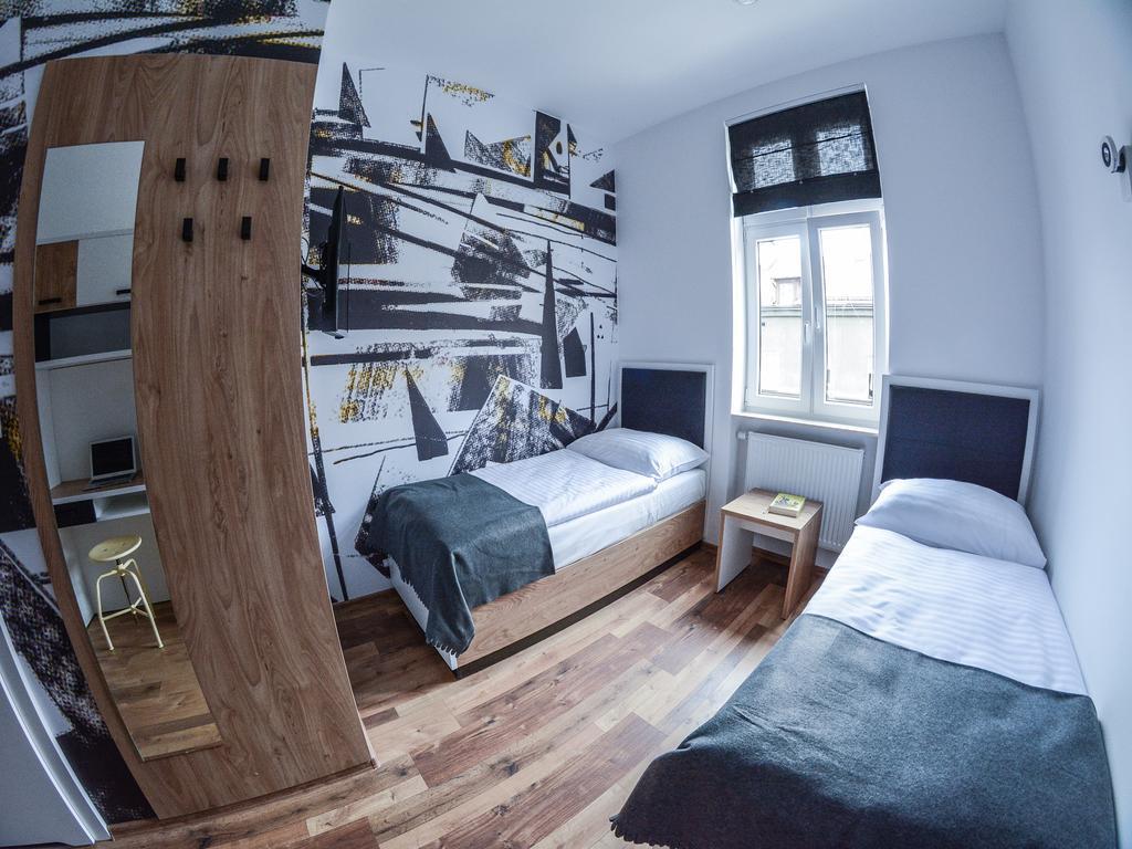 Mariacka 13 Wygodne Spanie Katowice Esterno foto